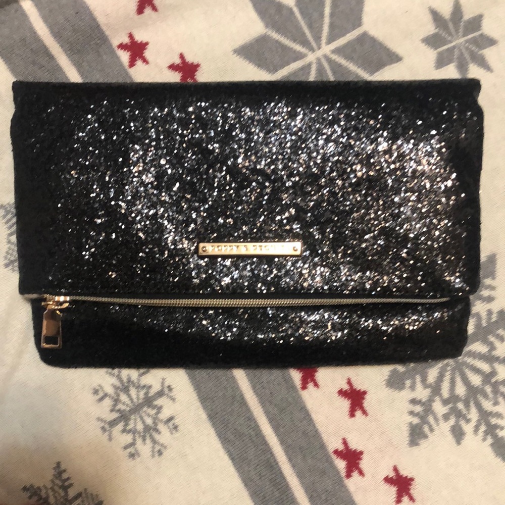 NWOT Poppy & Peonies sparkly clutch